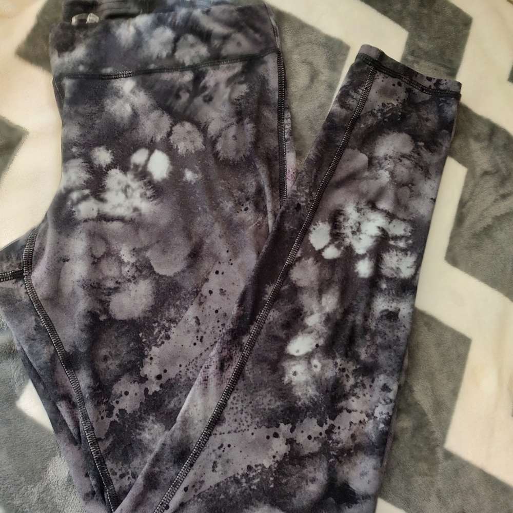 Champion leggings. Size large.